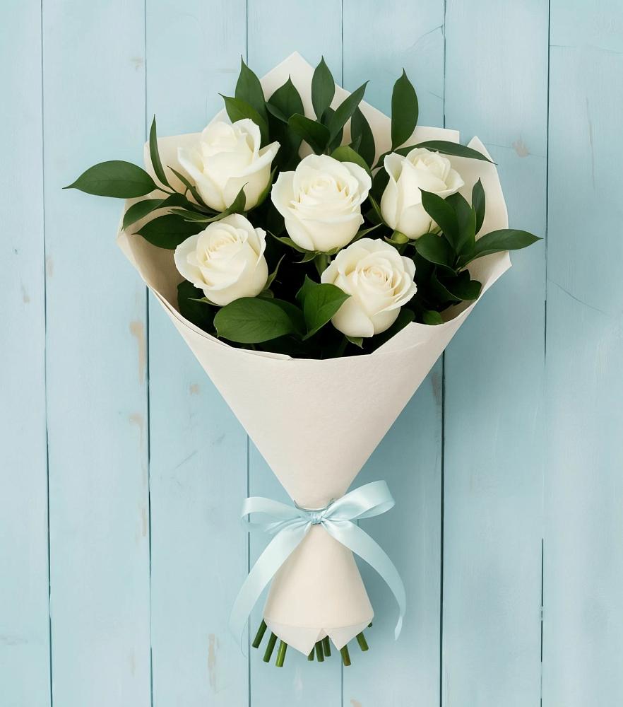 Букет цветов из: Розы в Дне