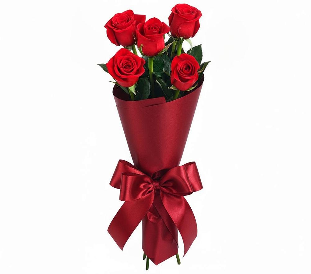Букет 5 Красных роз Эдлесс Лав в Дне