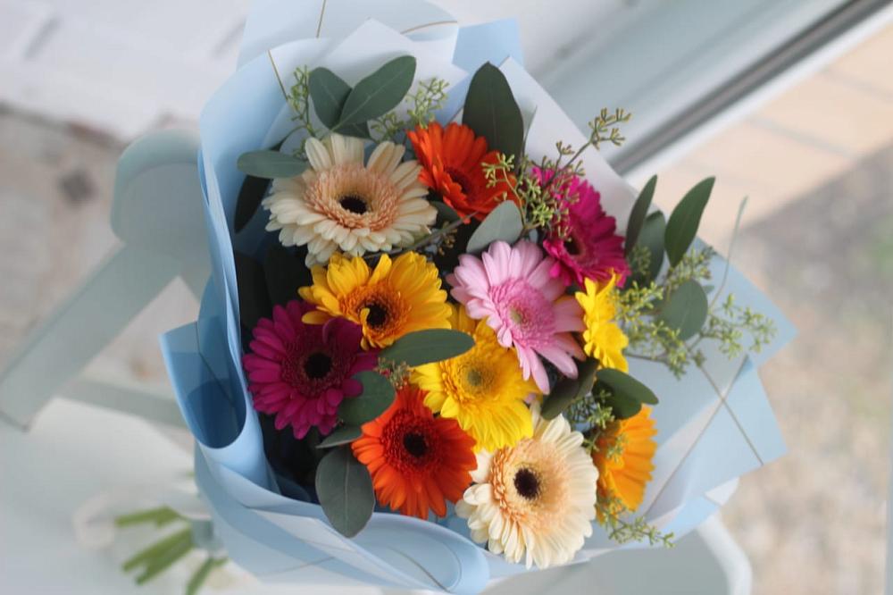 Букет цветов из: Герберы в Дне