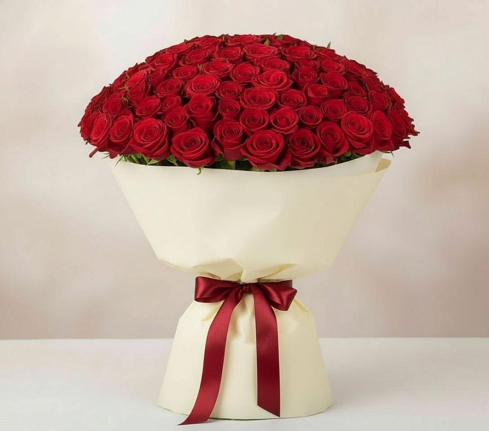 Букет 101 Красная роза Милано в Дне