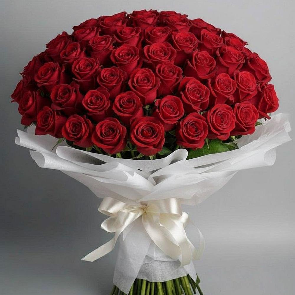 Букет 101 Красная роза Блэк Мэджик в Дне