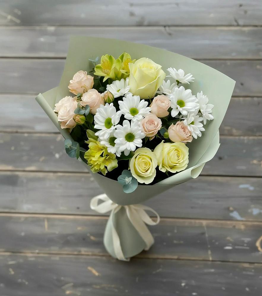 Букет цветов из: Альстромерии, Розы и Хризантемы в Дне