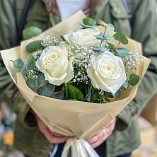 Букет цветов из:  Розы в Дне