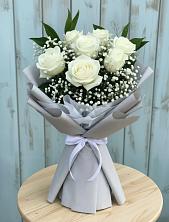 Букет цветов из:  Розы в Дне